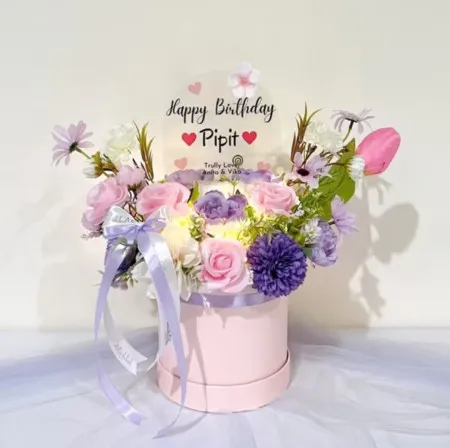 Bloom Box Akrilik Ucapan Ulang Tahun Sumenep